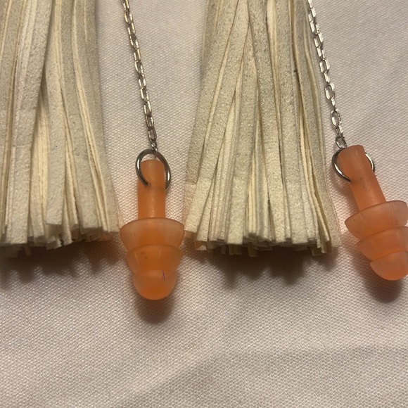 Earplug Earrings - Picture 4 of 4